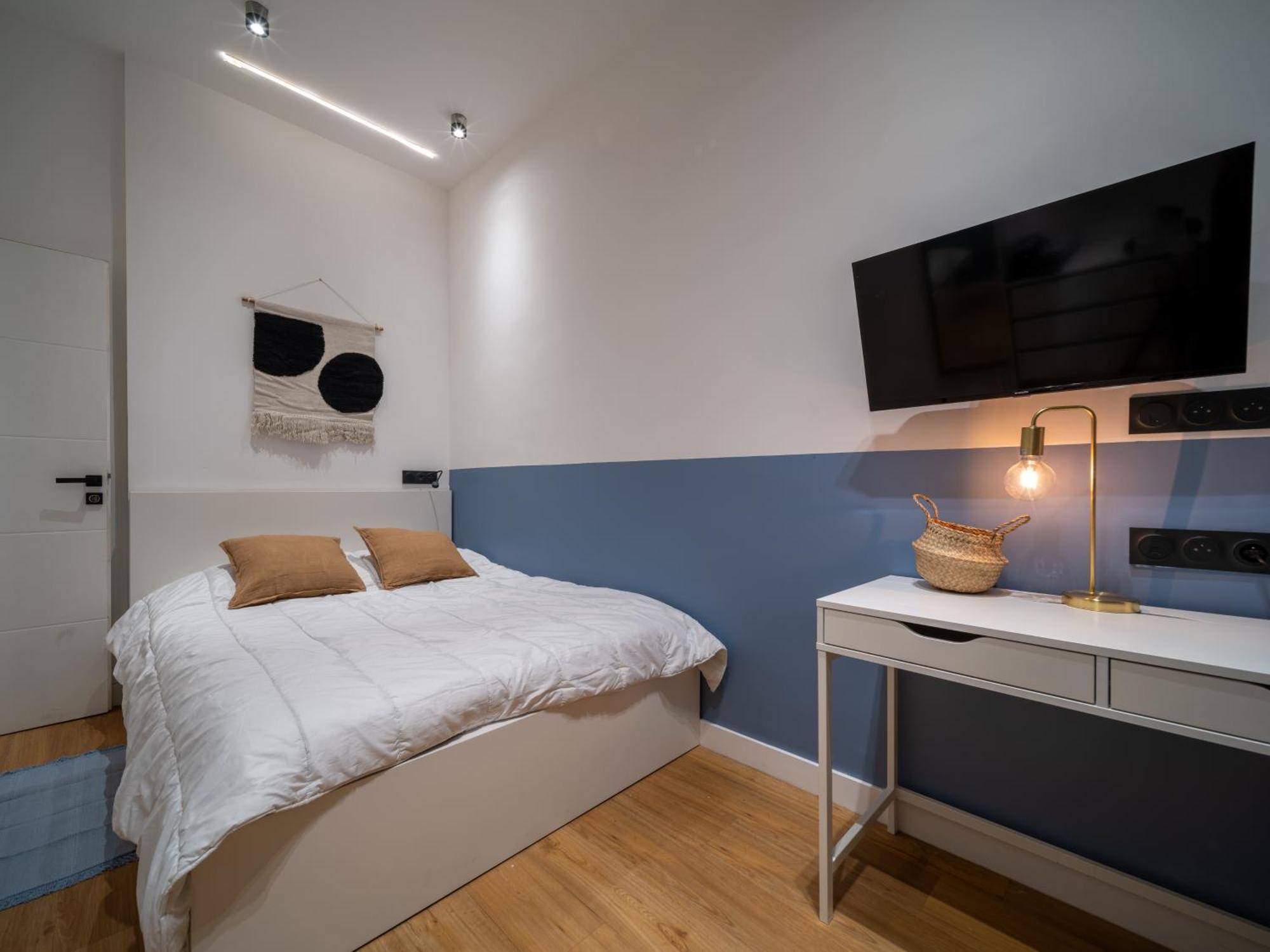 Equipe 3 Chambresterrasse Du Port Apartment